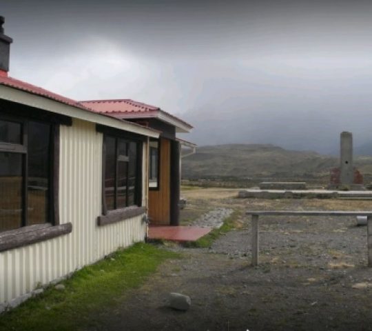 Refugio Laguna Amarga